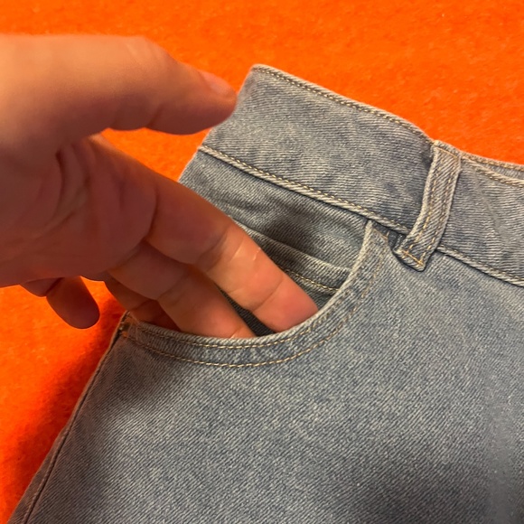 Retro eco-friendly organic and recycled cotton denim high waist mom shorts NWT - Picture 4 of 11